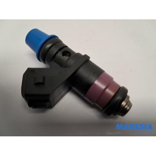 Renault - Megane Scenic - Injector (petrol injection)