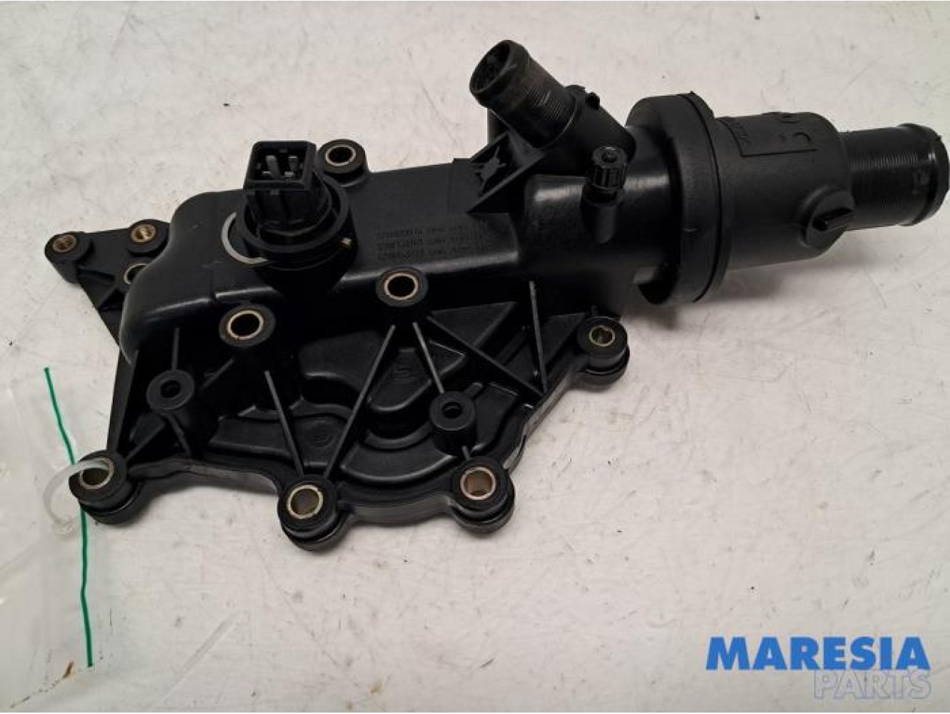 Renault - Megane Scenic - Boîtier thermostat
