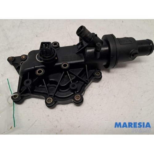Renault - Megane Scenic - Thermostat housing