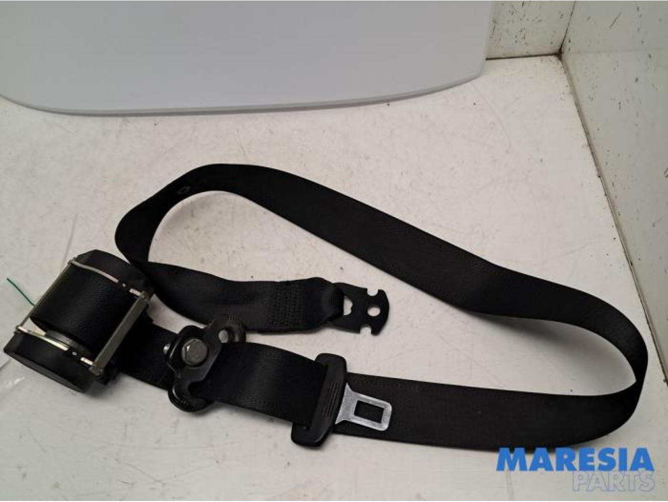 Citroen - Jumper - Front seatbelt, centre