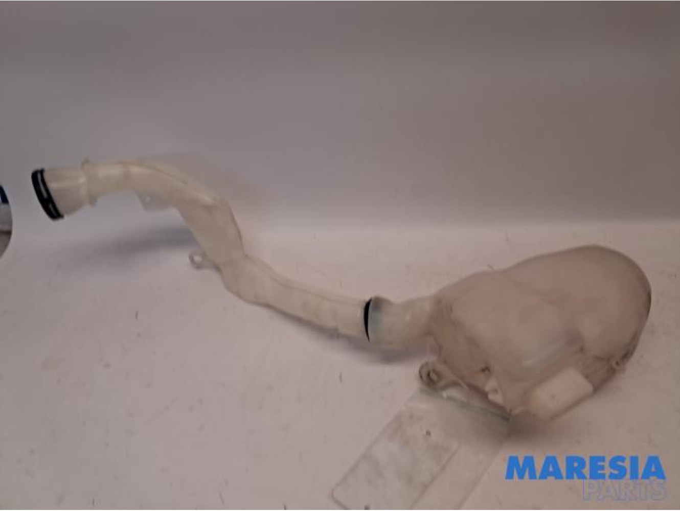 Citroen - C3 - Front windscreen washer reservoir