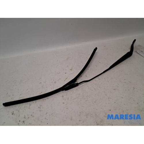 Citroen - C3 - Front wiper arm