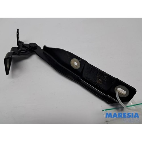 Citroen - C3 - Bonnet Hinge