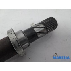 Renault - Clio - Front drive shaft, right