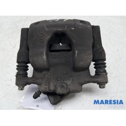 Renault - Clio - Front brake calliper, left
