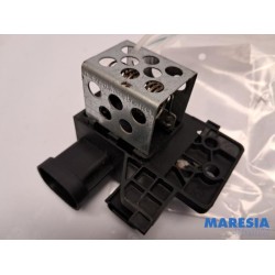 Renault - Clio - Cooling fan resistor