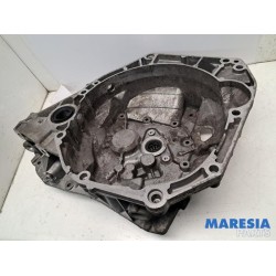 Renault - Captur - Gearbox casing