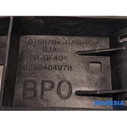 Renault - Clio - Front part support