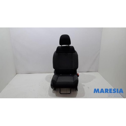 Citroen - C3 - Seat, right