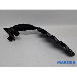 Renault - Arkana - Rear bumper bracket central