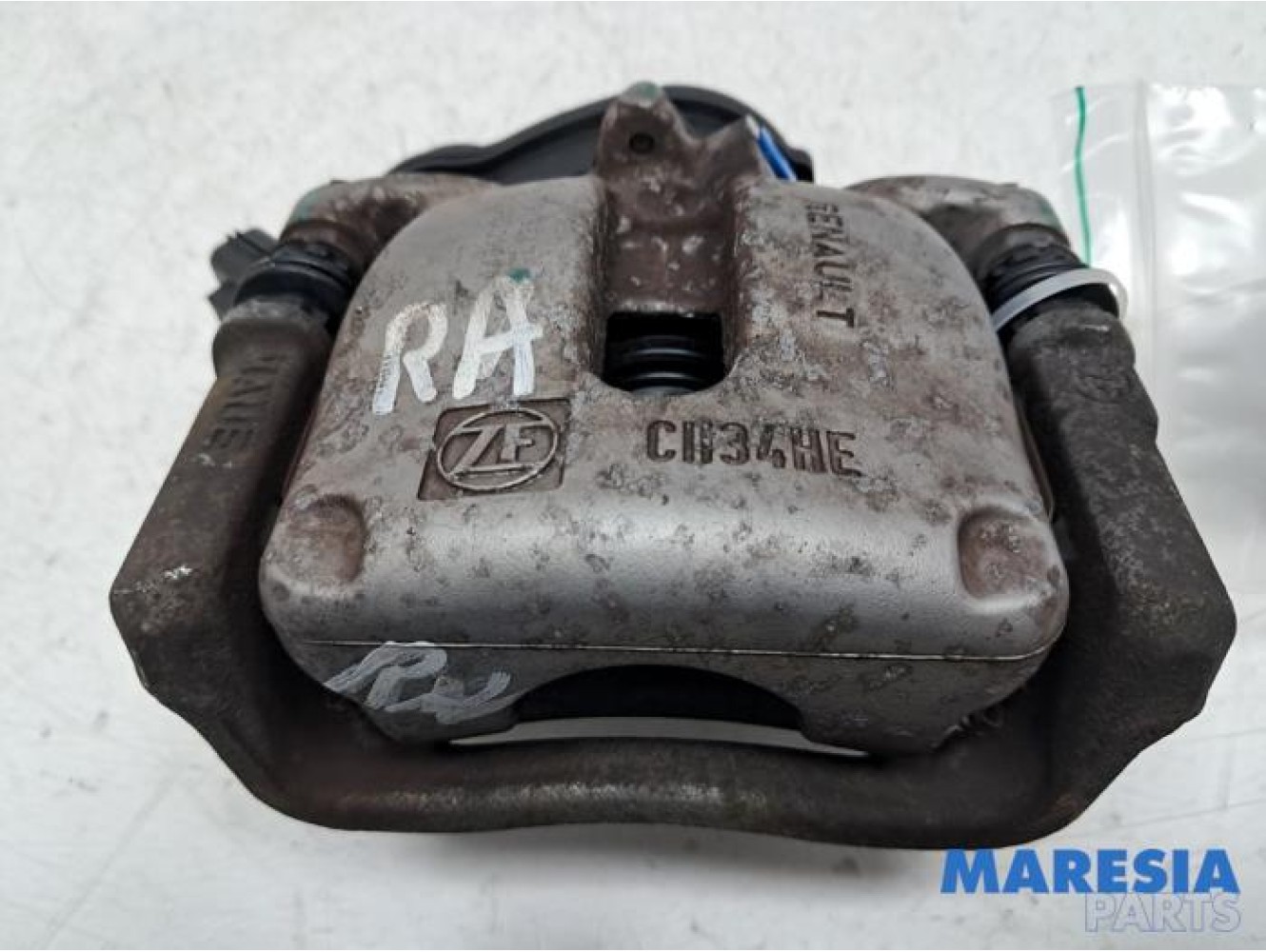 Renault - Arkana - Rear brake calliper, right