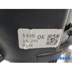 Renault - Clio - Heating and ventilation fan motor