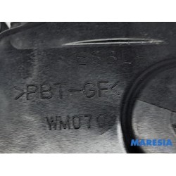 Renault - Clio - Front wiper motor