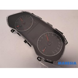 Renault - Clio - Instrument panel