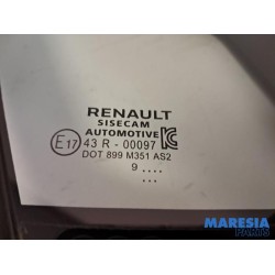 Renault - Clio - Quarter light, front right