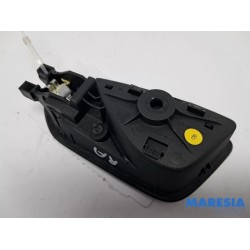 Renault - Clio - Rear door handle 4-door, right