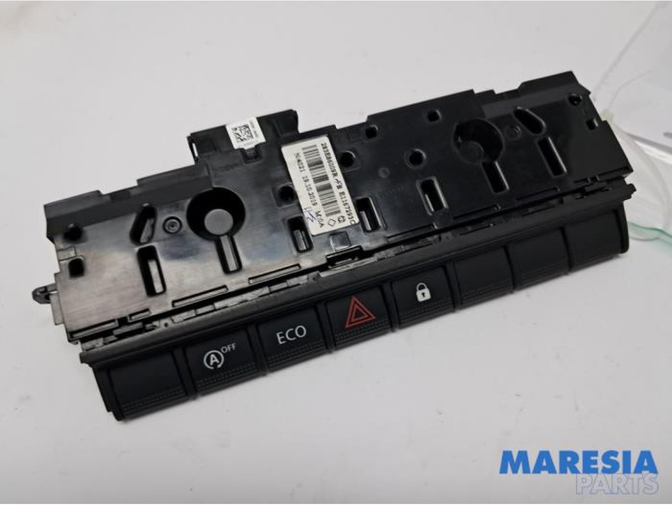 Renault - Clio - Panic lighting switch