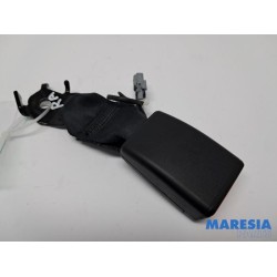 Renault - Clio - Rear seatbelt buckle, right