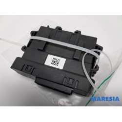 Renault - Clio - Module (miscellaneous)