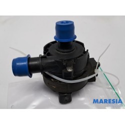 Renault - Clio - Additional water pump