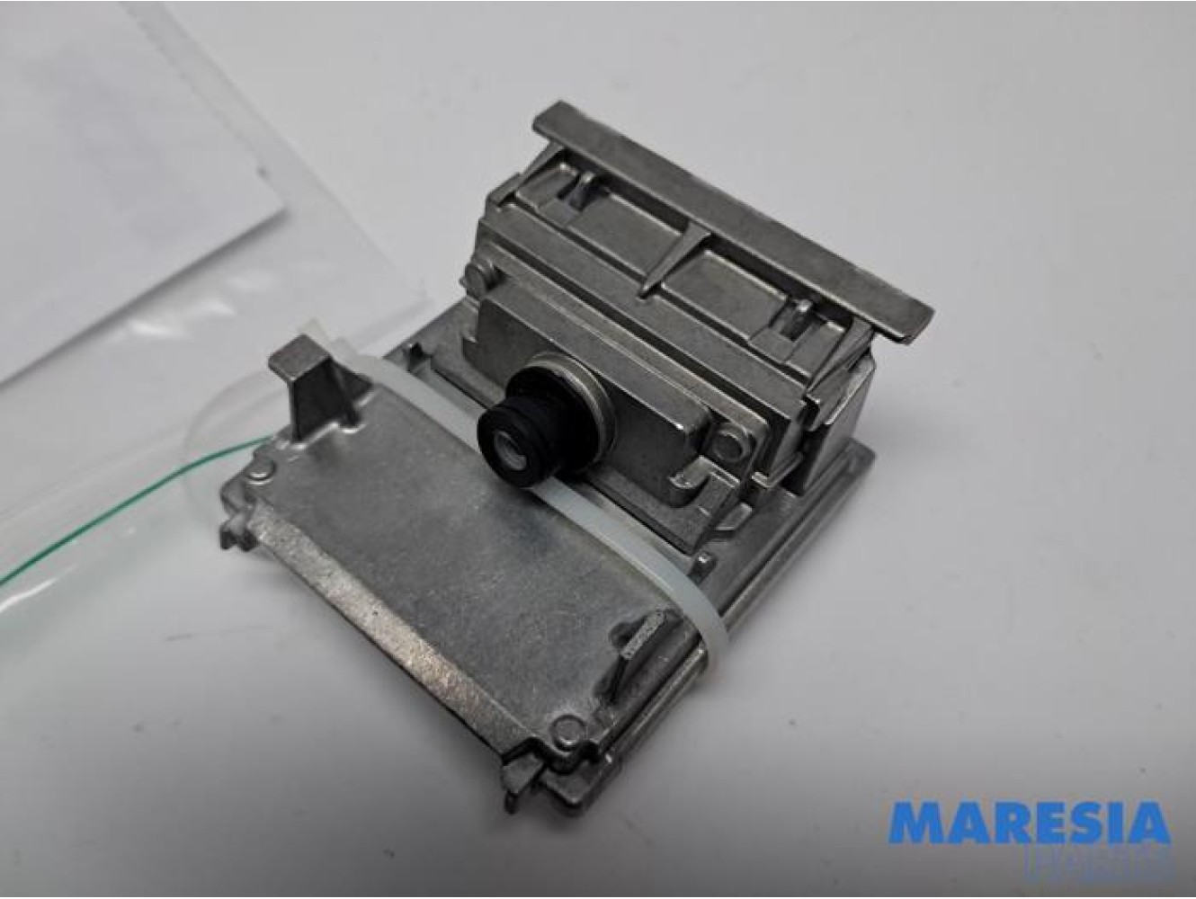 Renault - Clio - Front camera