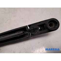 Renault - Clio - Scheibenwischerarm hinten