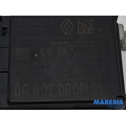 Renault - Clio - Radar sensor