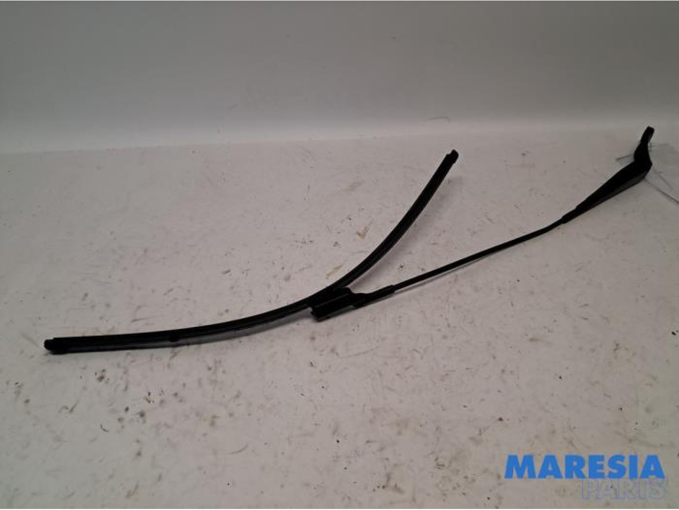 Renault - ZOE - Front wiper arm