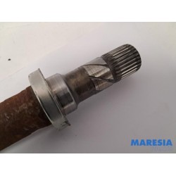 Renault - ZOE - Front drive shaft, right