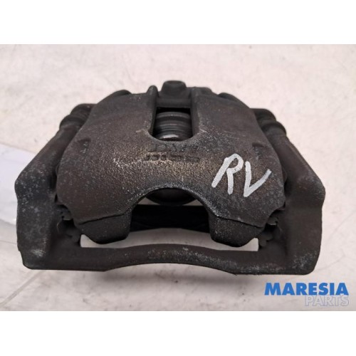 Renault - ZOE - Front brake calliper, right