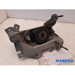 Renault - ZOE - Engine mount