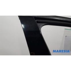 Renault - Captur - Front door 4-door, right