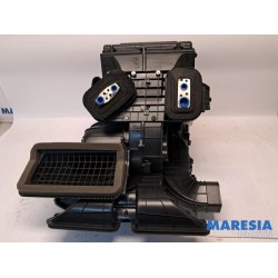 Renault - ZOE - Heater housing