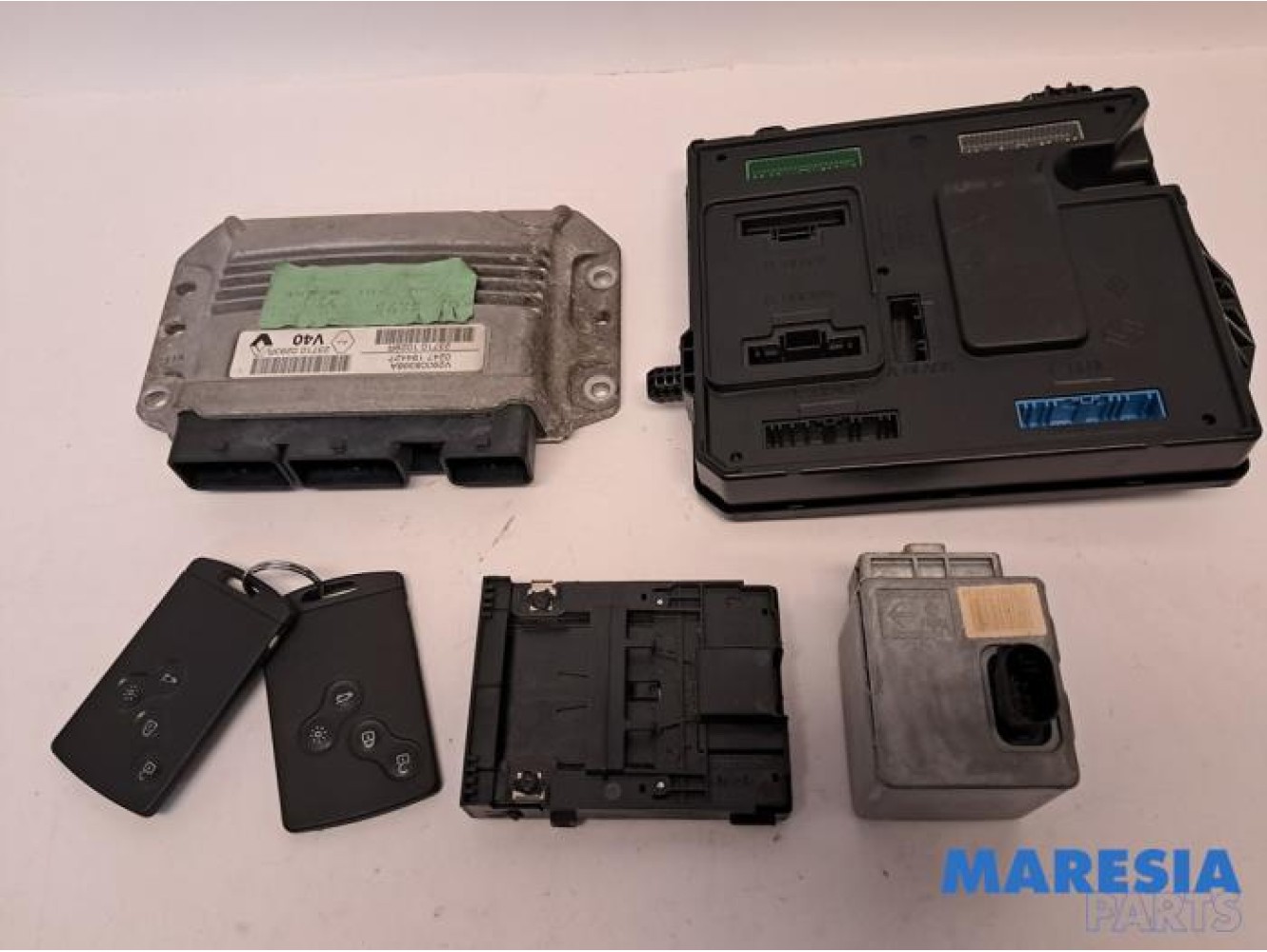 Renault - Scenic - Engine management computer