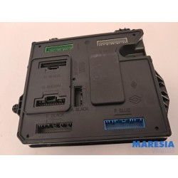 Renault - Scenic - Engine management computer