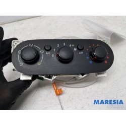 Opel - Vivaro - Panneau de commandes chauffage