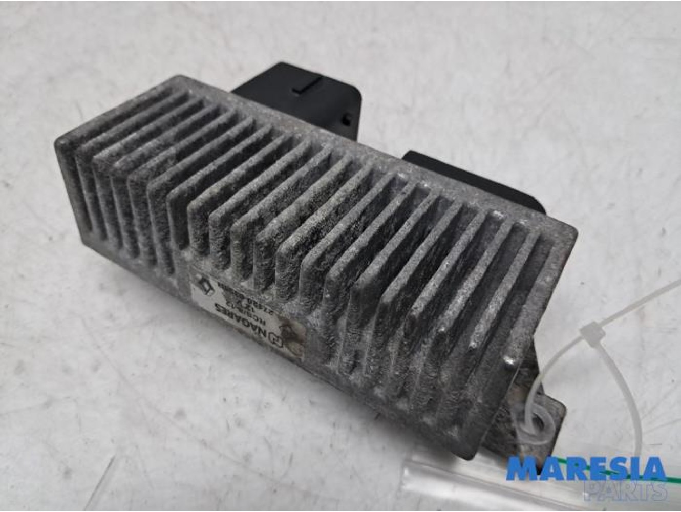 Opel - Vivaro - Glow plug relay