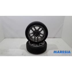 Fiat - 500 - Sportvelgenset + banden