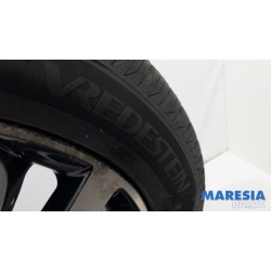 Renault - Captur - Sportvelgenset + banden
