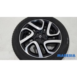 Renault - Captur - Sportvelgenset + banden