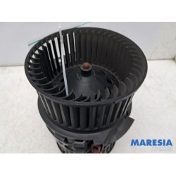 Opel - Vivaro - Heating and ventilation fan motor