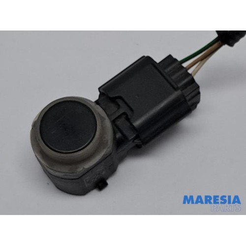 Opel - Vivaro - PDC Sensor