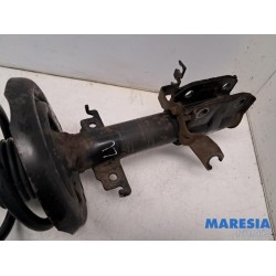 Renault - Scenic - Front shock absorber rod, left