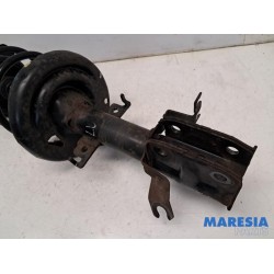 Renault - Scenic - Front shock absorber rod, left