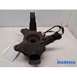 Renault - Scenic - Knuckle, front right