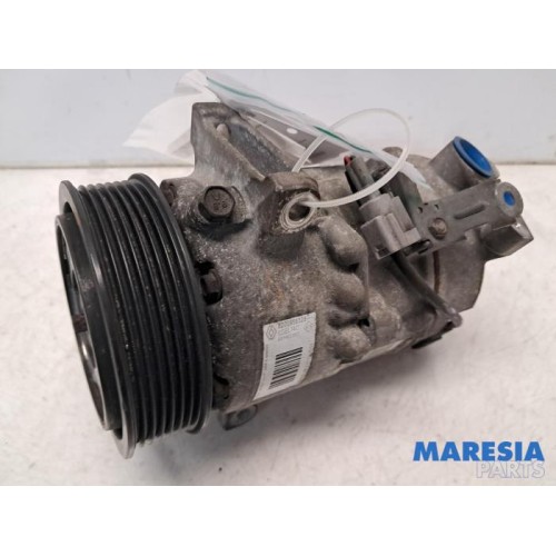Renault - Scenic - Air conditioning pump