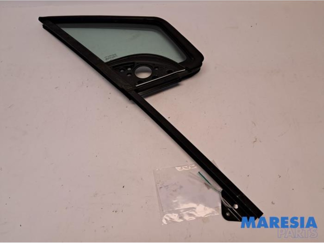 Citroen - Berlingo - Vitre triangulaire avant droite