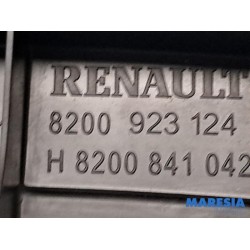 Renault - Scenic - Resonanzgehäuse