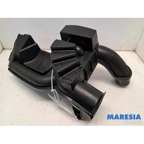 Renault - Scenic - Resonance housing