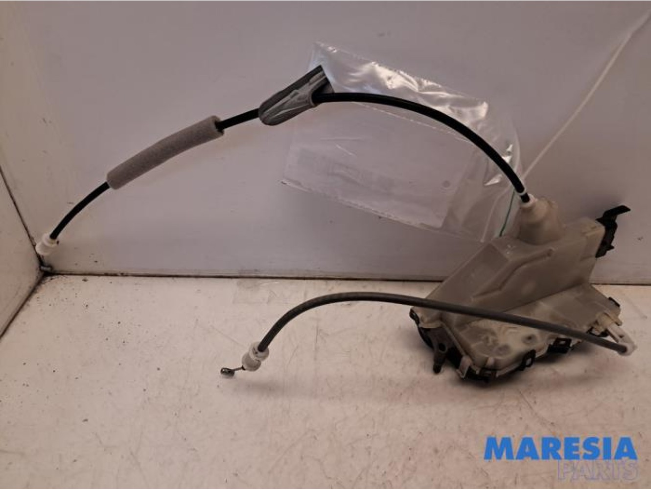 Citroen - C3 - Front door lock mechanism 4-door, right